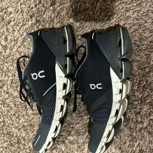 Women’s on cloud shoes